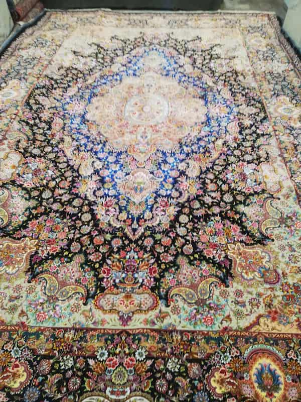 قیمت فرش سالاری ۹ متری ۶۰ رج + خرید باور نکردنی